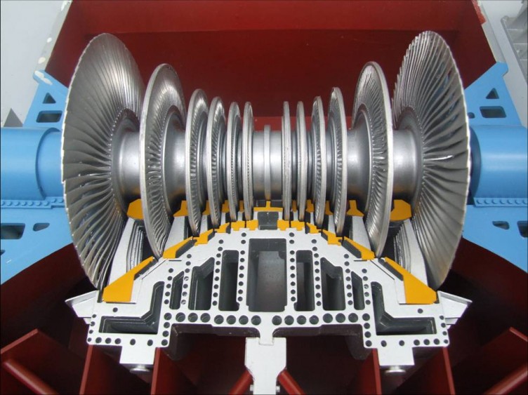 發(fā)動(dòng)機1.webp.jpg